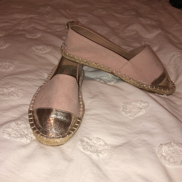 ASOS NEVER WORN Blush and Gold Espadrilles - Picture 2 of 8